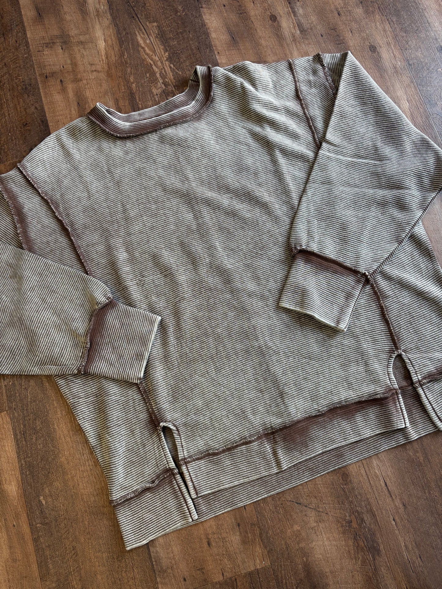 Brown Ribbed Pullover
