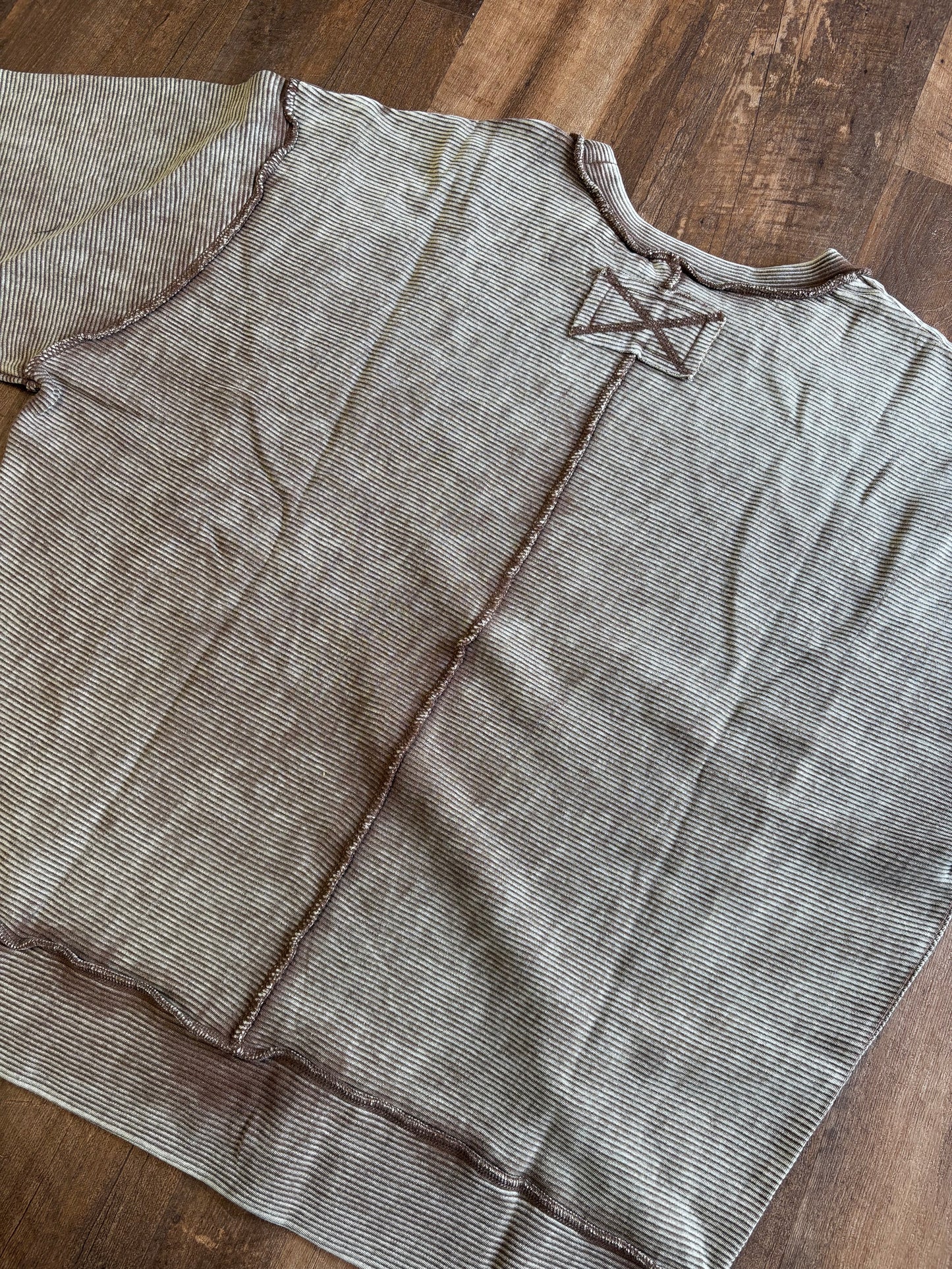 Brown Ribbed Pullover
