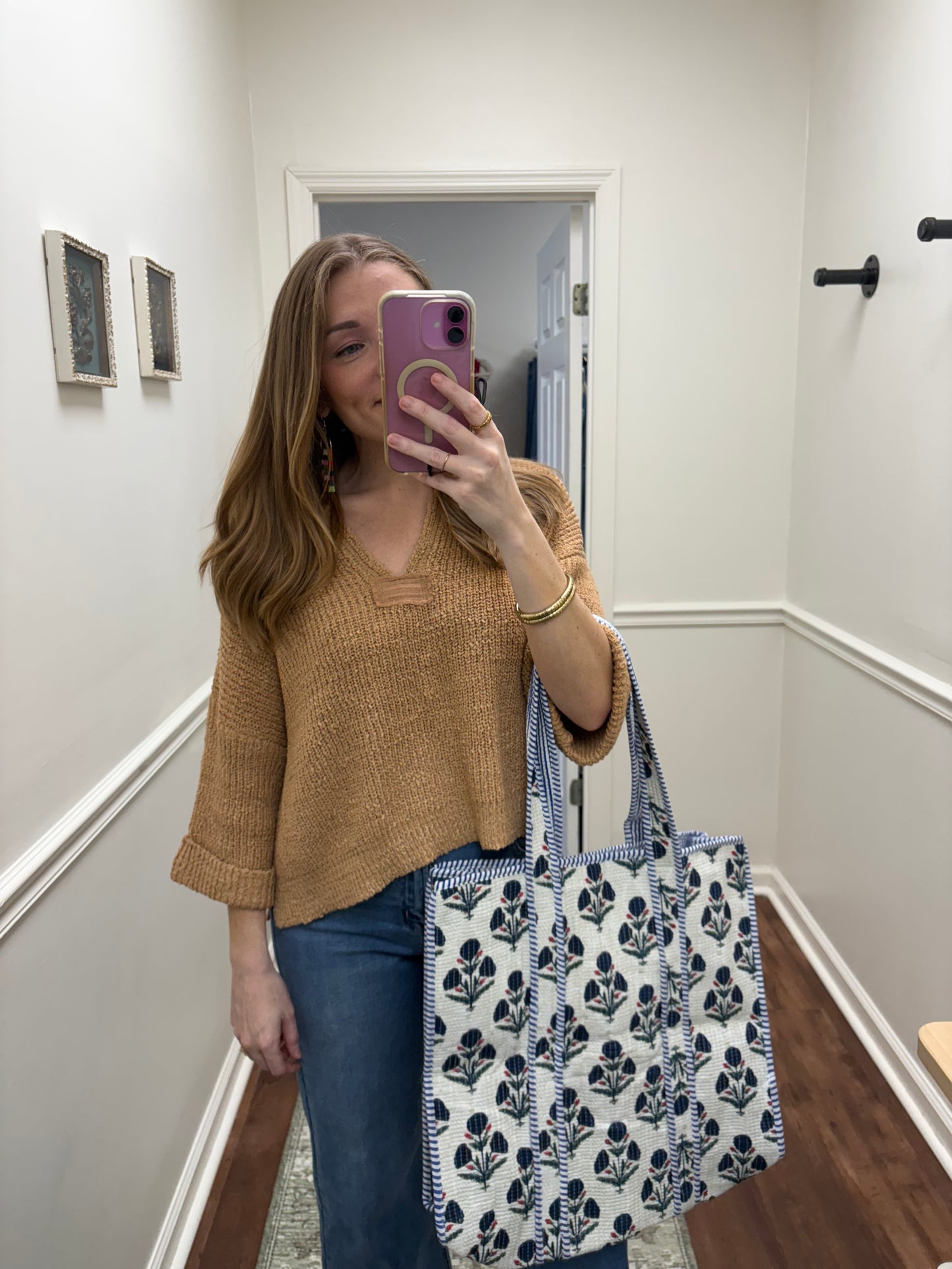 Ivory and Navy Floral Large Quilted Bag