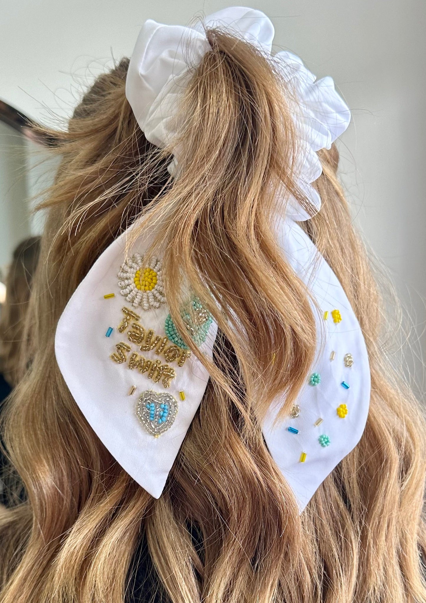 Debut Beaded Scrunchie
