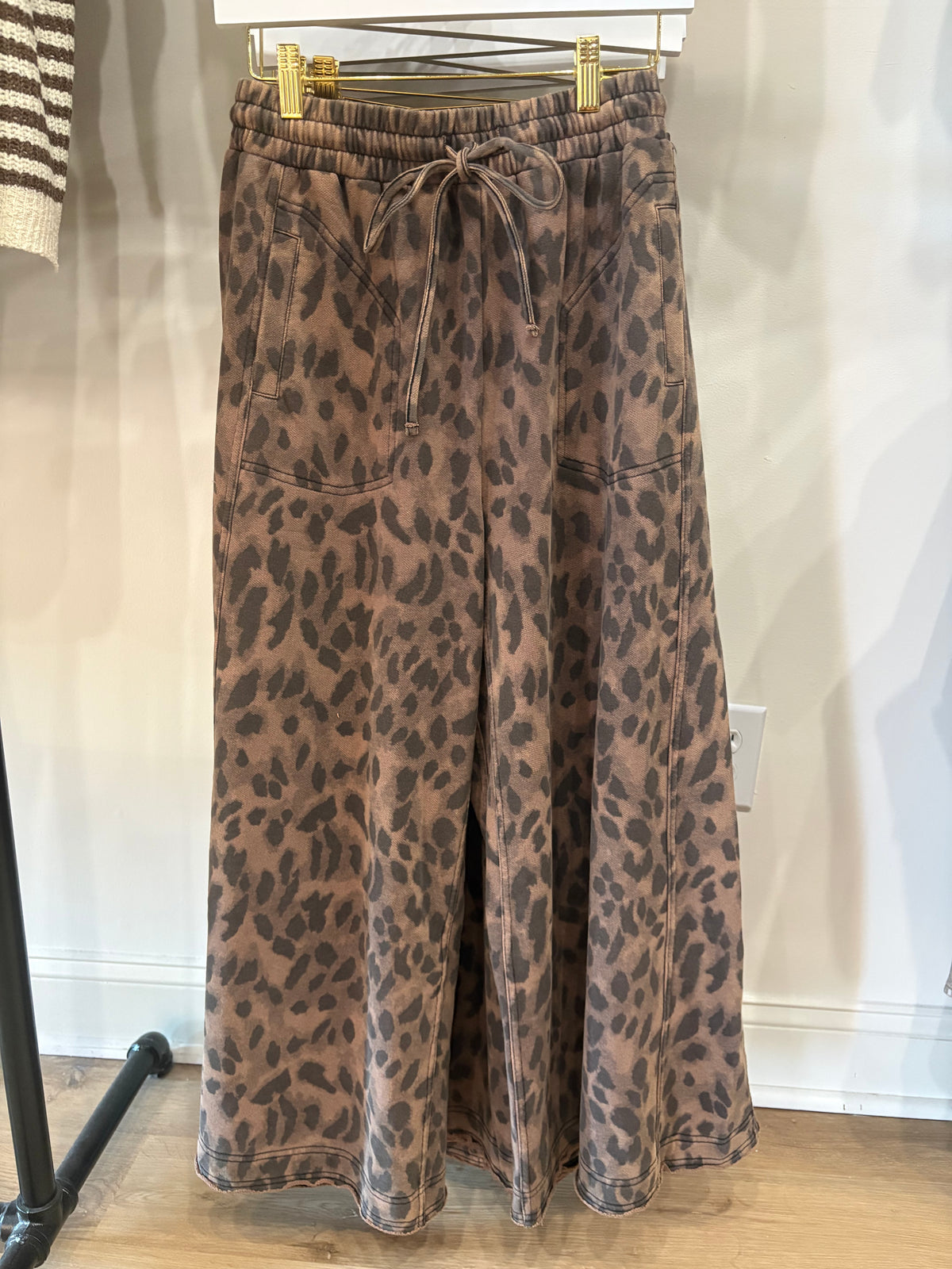 Leopard Washed Pants