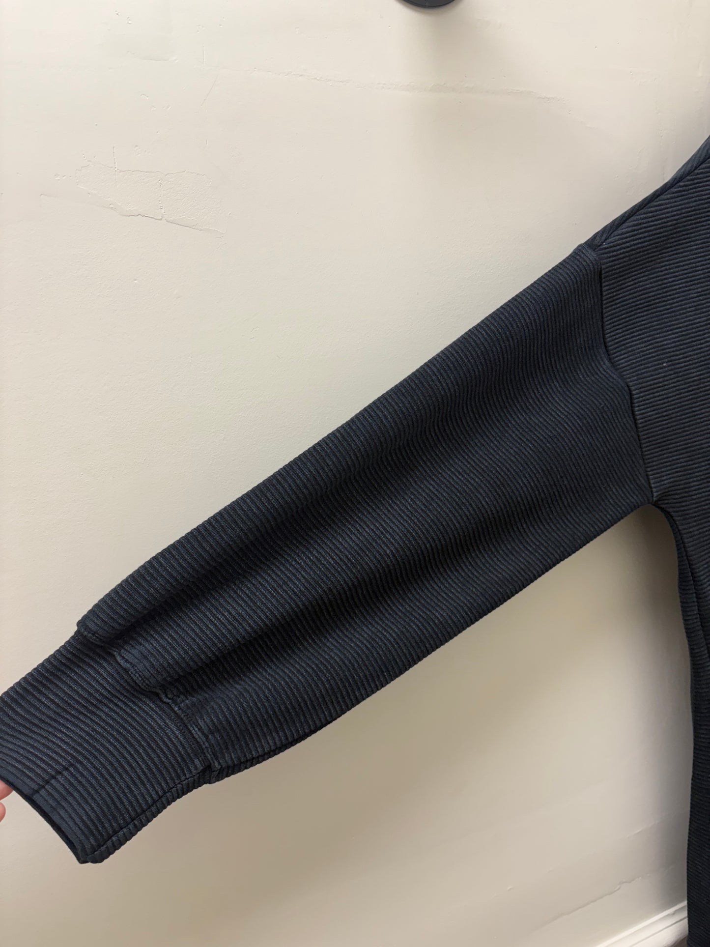 Bobbi Black Ribbed Pullover