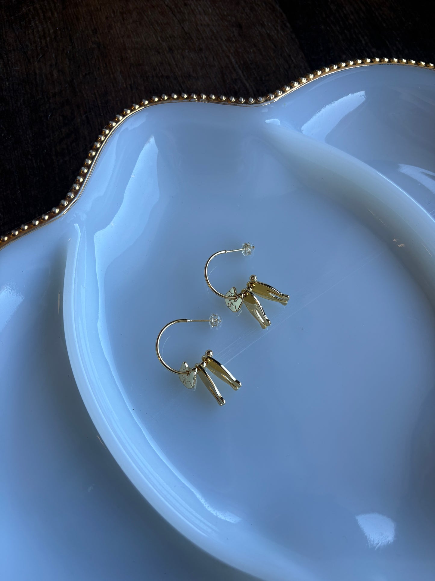 Cat Silhouette Dangle Earring