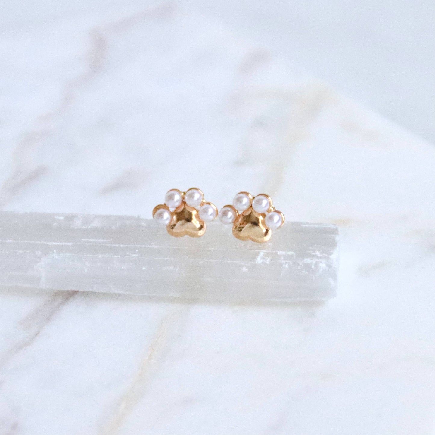18K Pearl Paw Stud Earrings 
