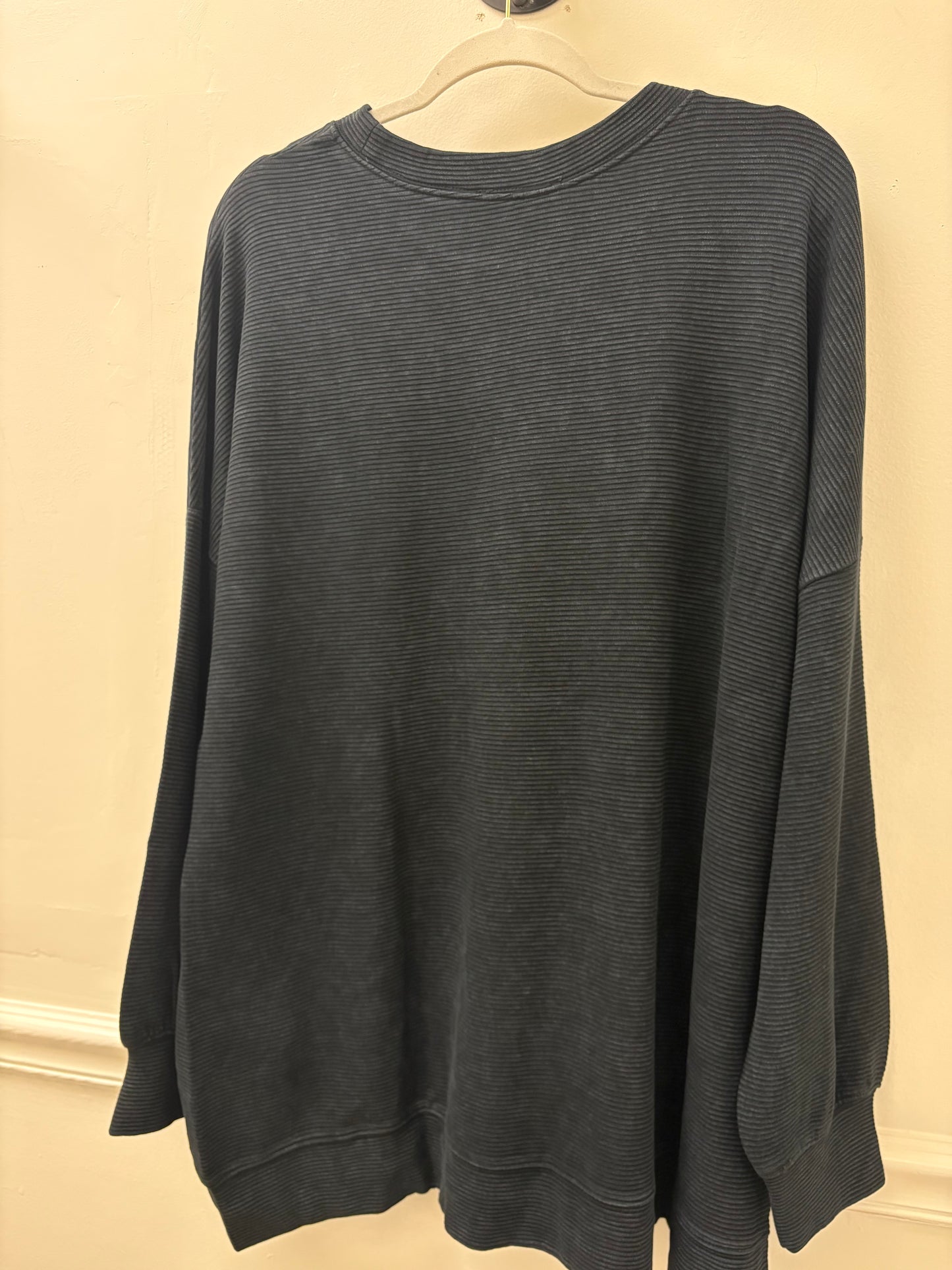 Bobbi Black Ribbed Pullover