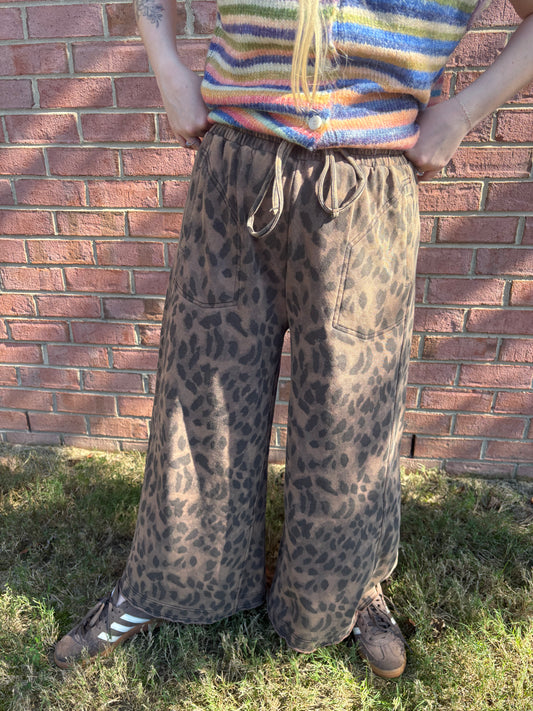 Leopard Washed Pants