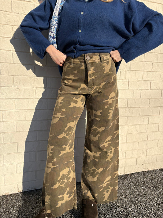 Camouflage Print Denim Pants