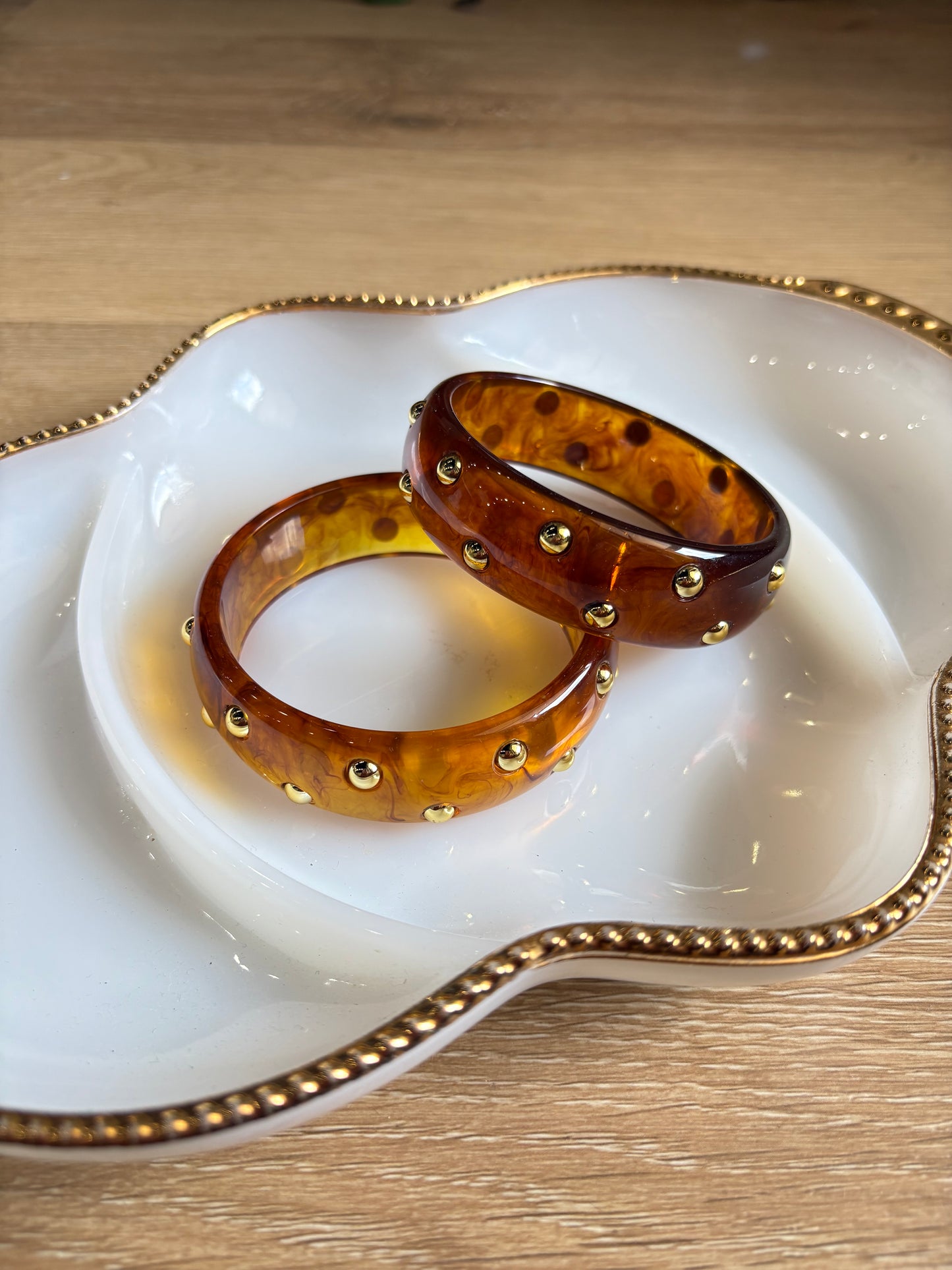 Resin Gold Dotted Bracelet