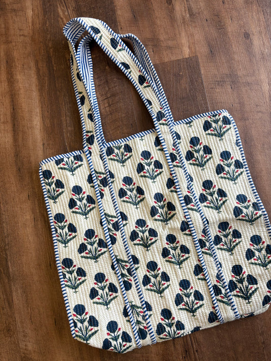 Ivory and Navy Floral Large Quilted Bag