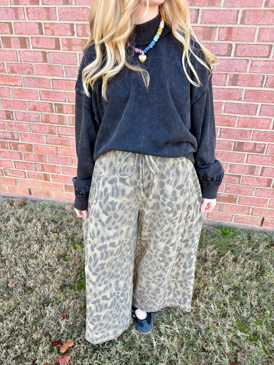 Leopard Olive Washed Pants