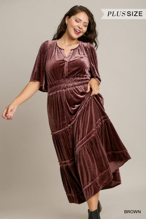 Lyla Velvet Maxi