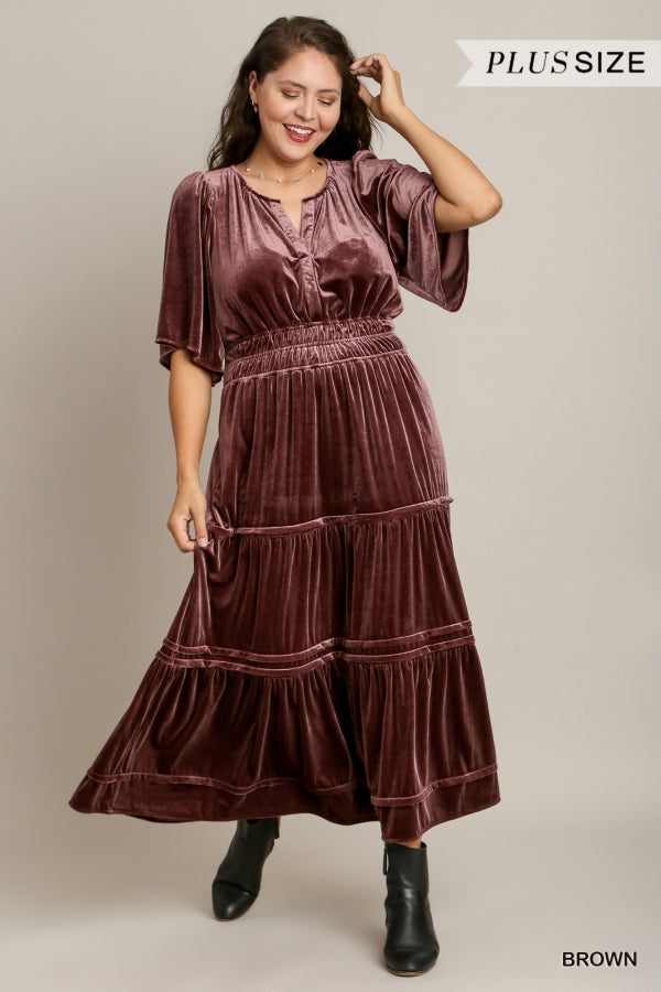 Lyla Velvet Maxi